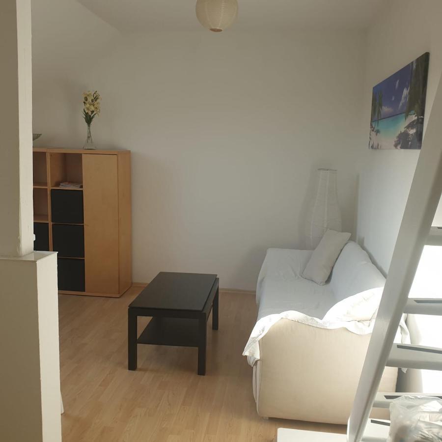 45 M² Maisonette-Wohnung In Uni-/Hauptbahnhofnaehe Duisburg Exterior photo